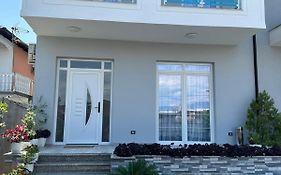 Joni'S Guesthouse